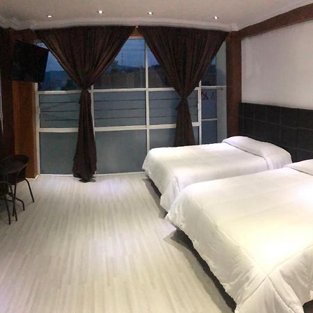 Hotel El Arco Zitácuaro Екстериор снимка